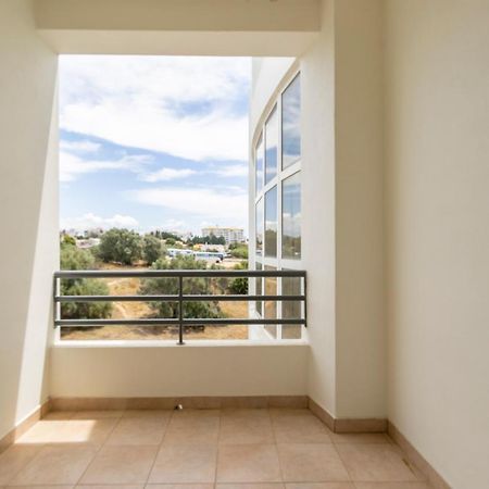 Spaceful Apartment In Albufeira Buitenkant foto