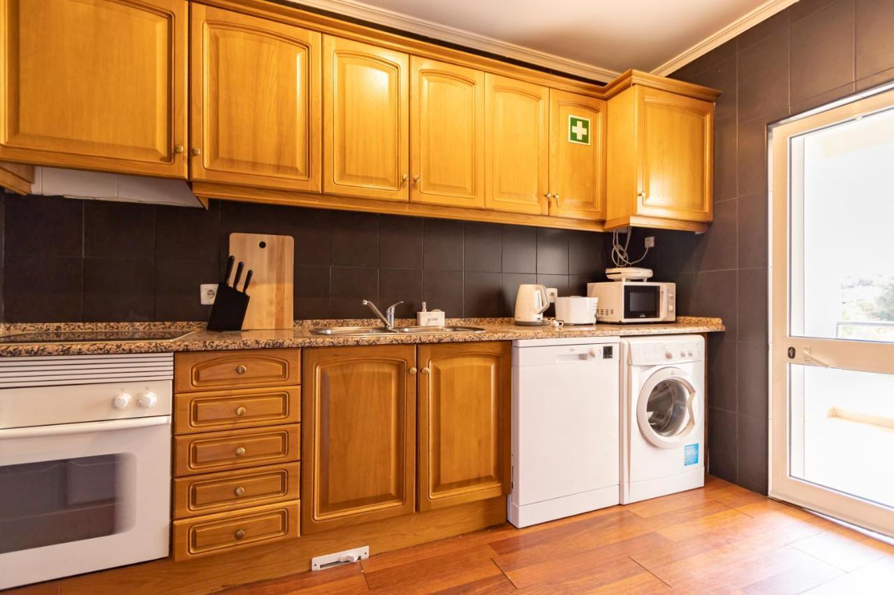 Spaceful Apartment In Albufeira Buitenkant foto